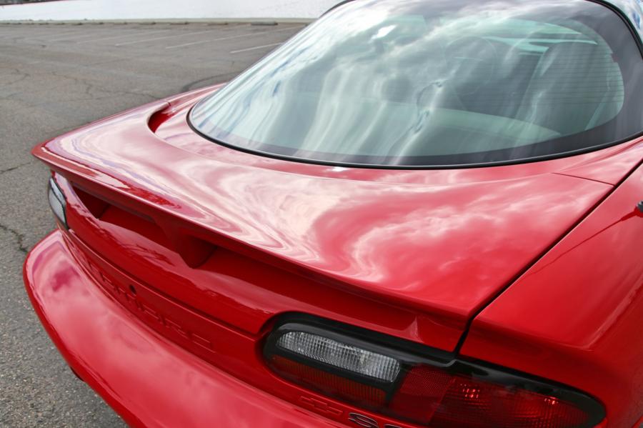 Детали экстерьера Chevrolet Camaro Z28 SS 1998 года  (фото 34 из 94)